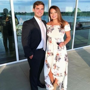 Meet your Posher, Abbey